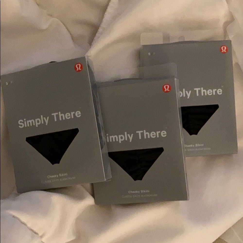 Lululemon Simply There Cheeky Underwear